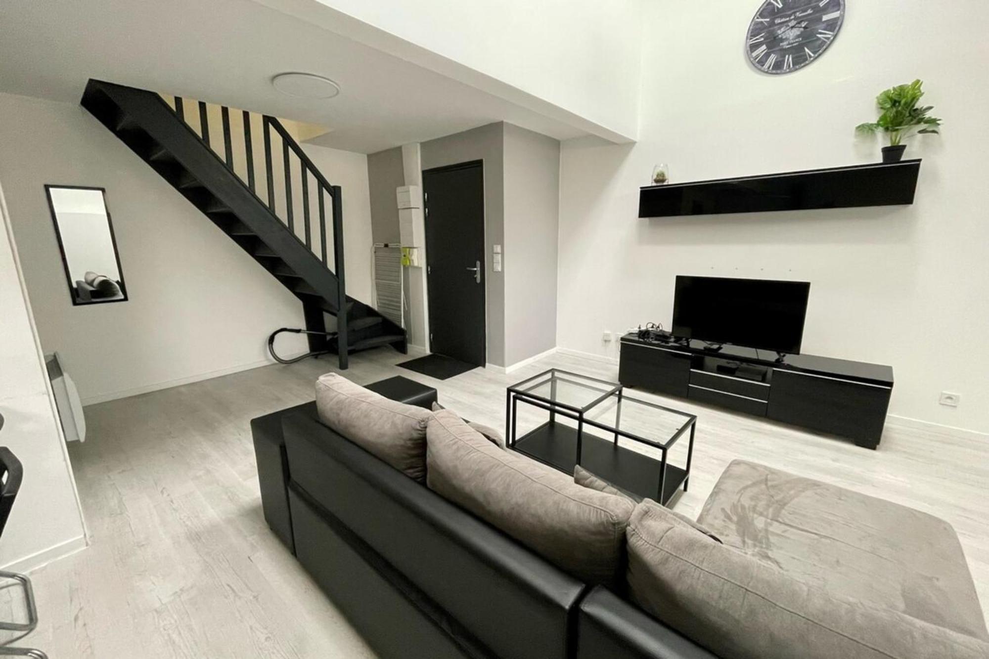 Duplex Montereau Centre - Chez Marc Apartment ภายนอก รูปภาพ